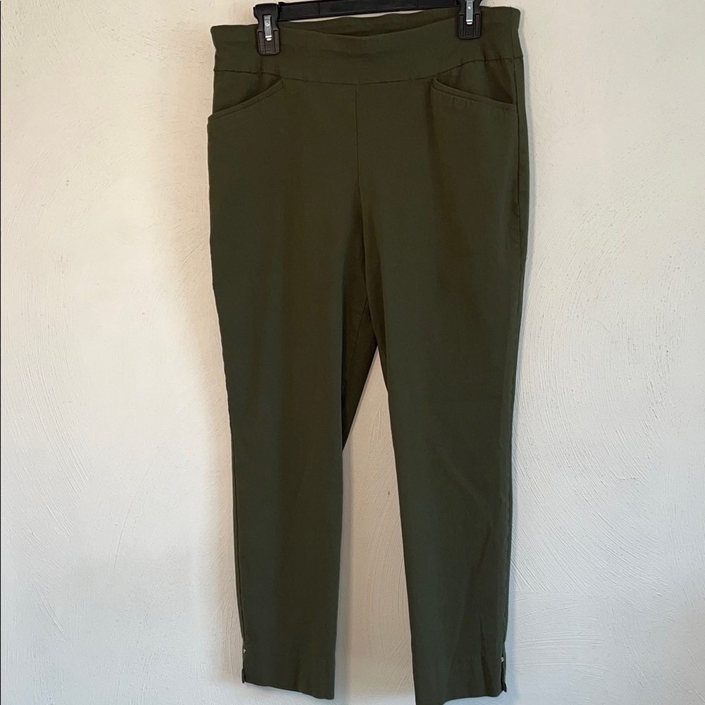 Chico's Dark Green Ankle Pants